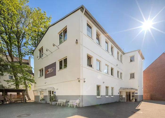 K 357 - Staffboarding - Personal- Und Monteurzimmervermietung Und Vermittlung In Und Umgebung * Hamburgo