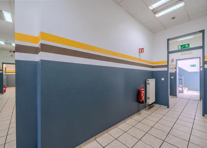 K 357 - Staffboarding - Personal- Und Monteurzimmervermietung Und Vermittlung In Und Umgebung *