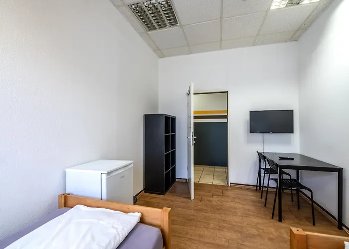 K 357 - Staffboarding - Personal- Und Monteurzimmervermietung Und Vermittlung In Und Umgebung Hostal Hamburgo